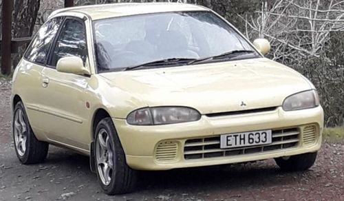 Product picture Mitsubishi Colt / Lancer 1988-2003 Factory Service & Shop Manual